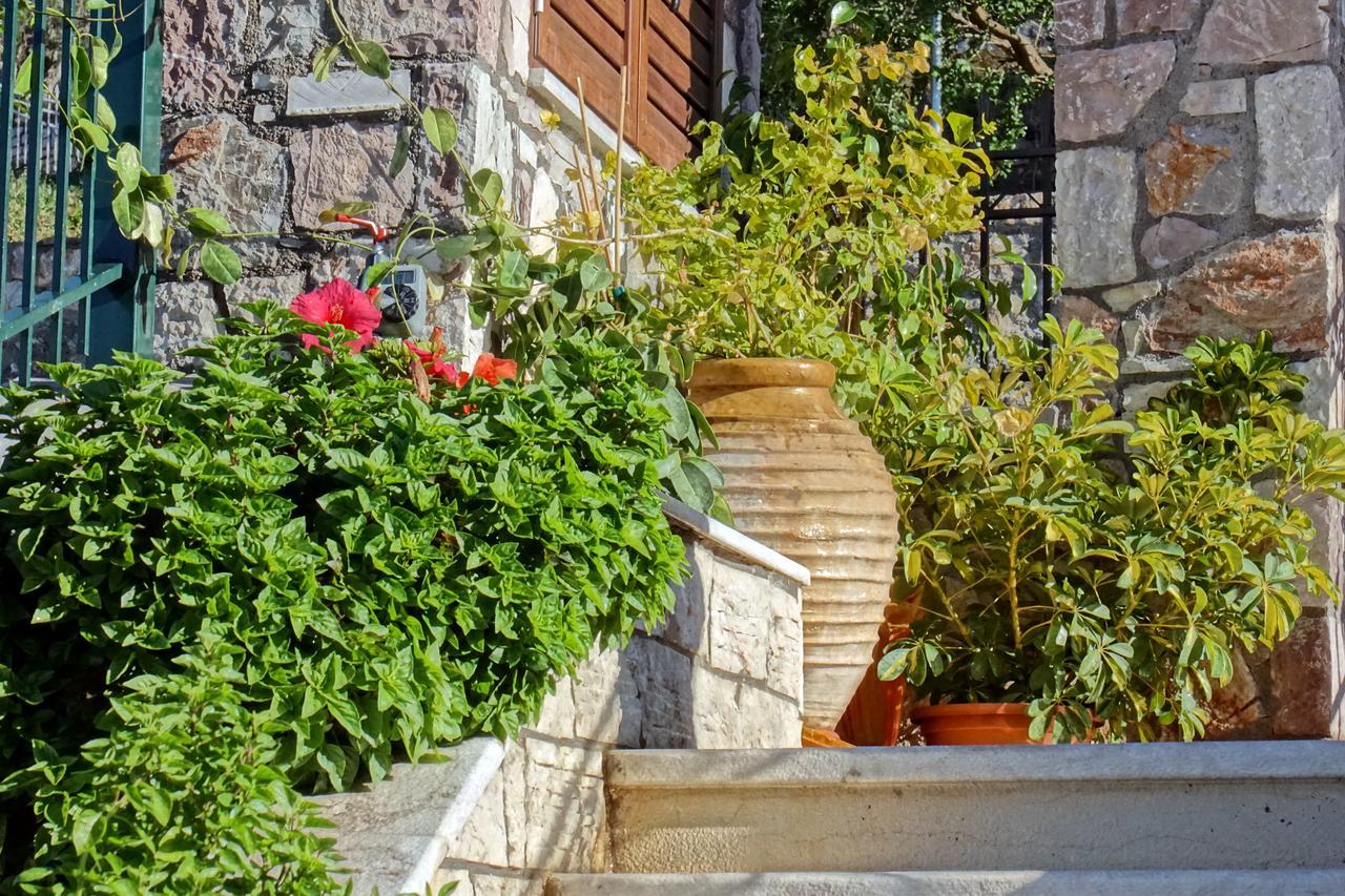 Treanto Nafpaktos Boutique Hotel Exterior photo